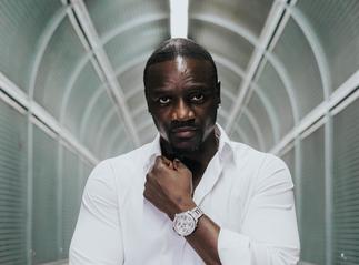Akon's SUV jacked at gas station in Atlanta