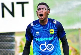 Ghana coach CK Akonnor defends Razak Abalora after Morocco howler