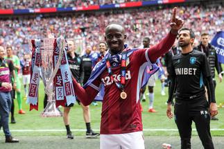 Derby Country track Ghanaian winger Albert Adomah