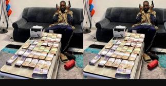 Netizens Call for The Arrest of Oseikrom Sikanii For Posing with Guns and Bundles of Cash