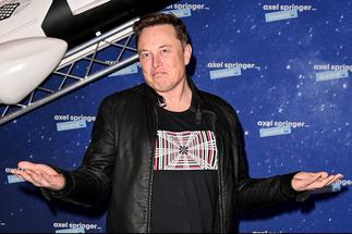 Elon Musk calls Apple's App Store fees 'a de facto global tax on the Internet'
