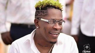 Shatta Wale begs Ghana Twitter to support his 'borla' songs