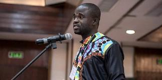 Manasseh Azure jabs Shatta Wale