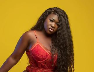 Macho man interrupts Sista Afia's interview, demands payment for services