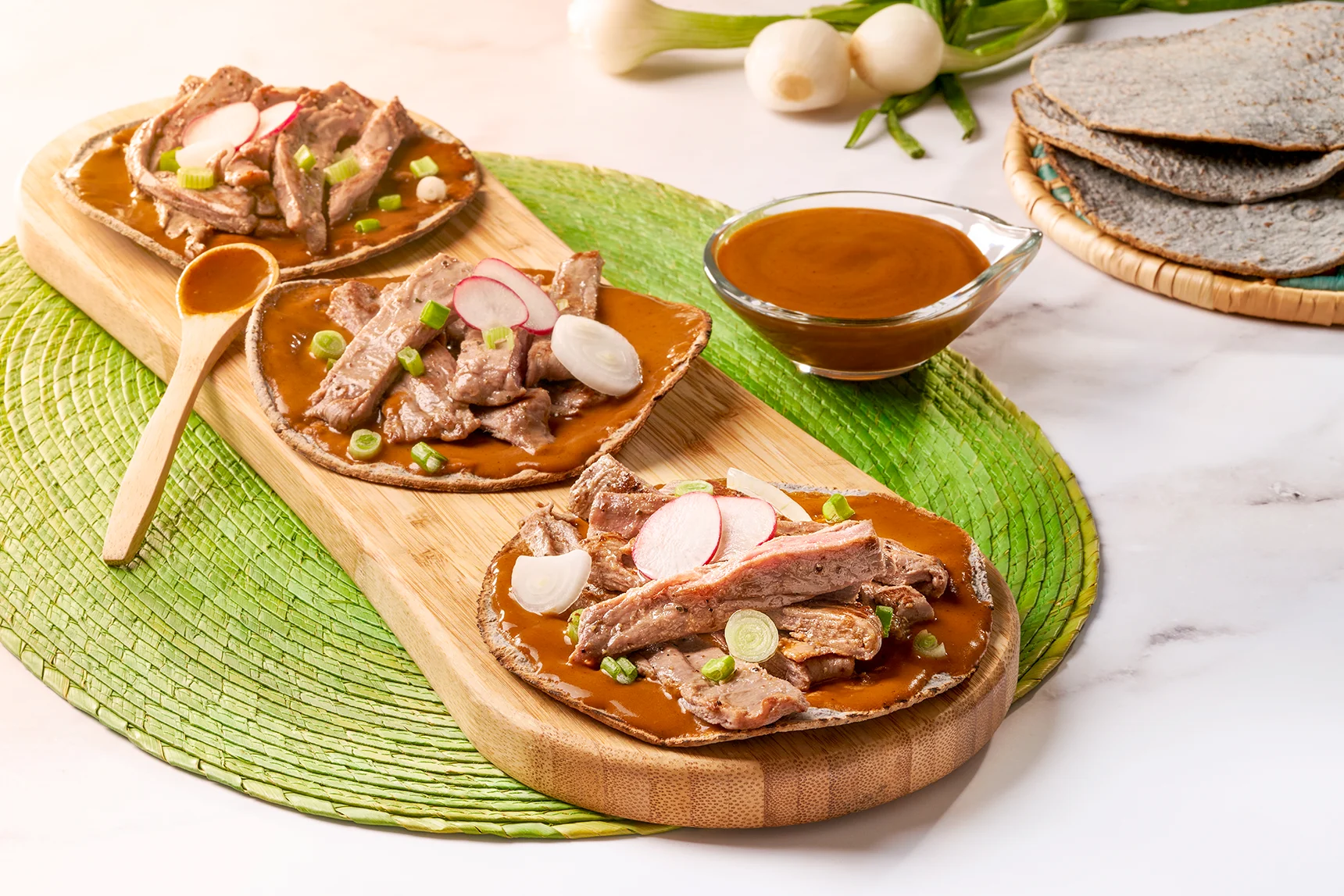 recipe Tostadas de arrachera y pipián image