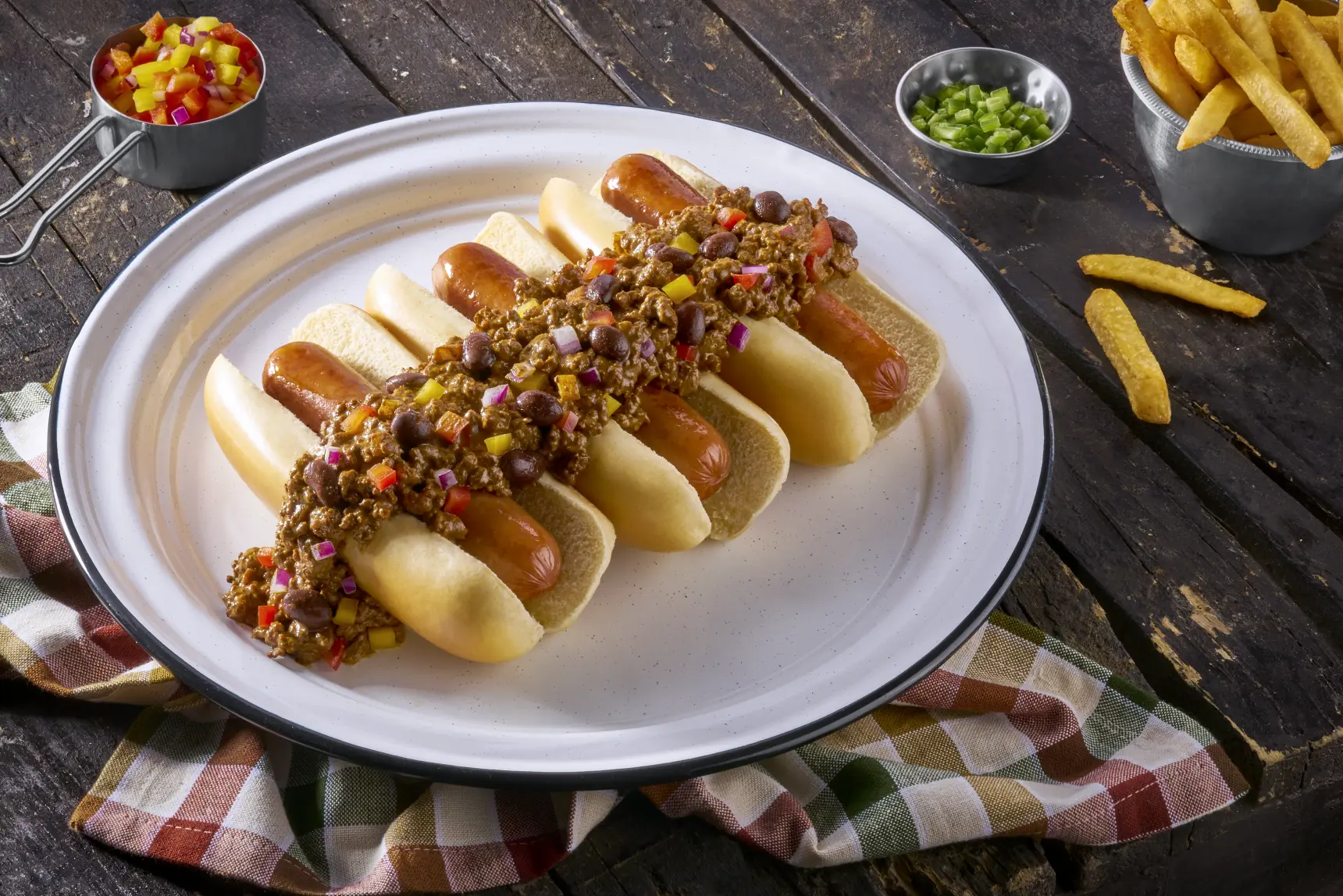 recipe Hot dog don chilli y mole picante Doña María® image