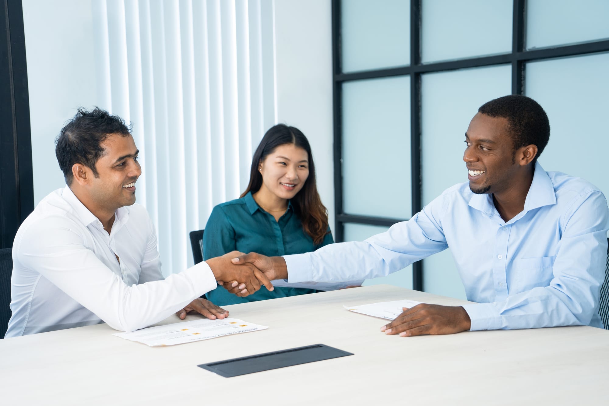 Automating Customer Onboarding: Playbooks, Pitfalls & Proven Templates (2025)