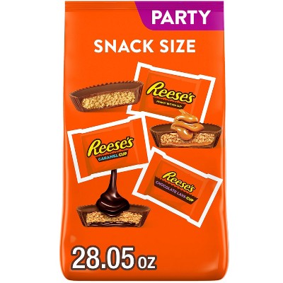 Reese's Assorted Snack Size Peanut Butter Cups Candy Party Bag - 28.05oz