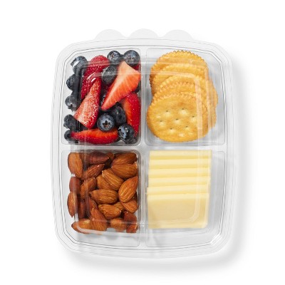 Boar's Head White Cheddar & Almond Snack Box - 7.79oz - Good & Gather™