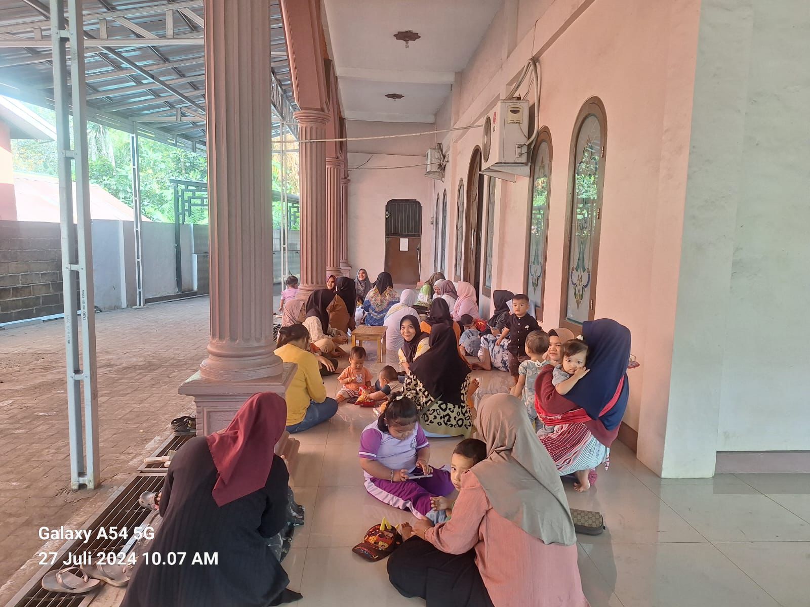 Imunisasi Polio di Desa Tatakan: Upaya Terbaru untuk Mencegah Penyebaran Virus Polio