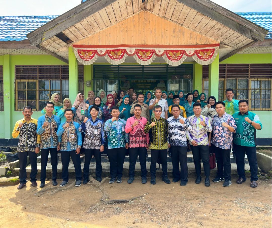 Kunjungan sekaligus verifikasi lapangan oleh tim penilai provinsi ke Kelurahan Binuang dalam lomba Kelurahan tingkat provinsi tahap 5 besar
