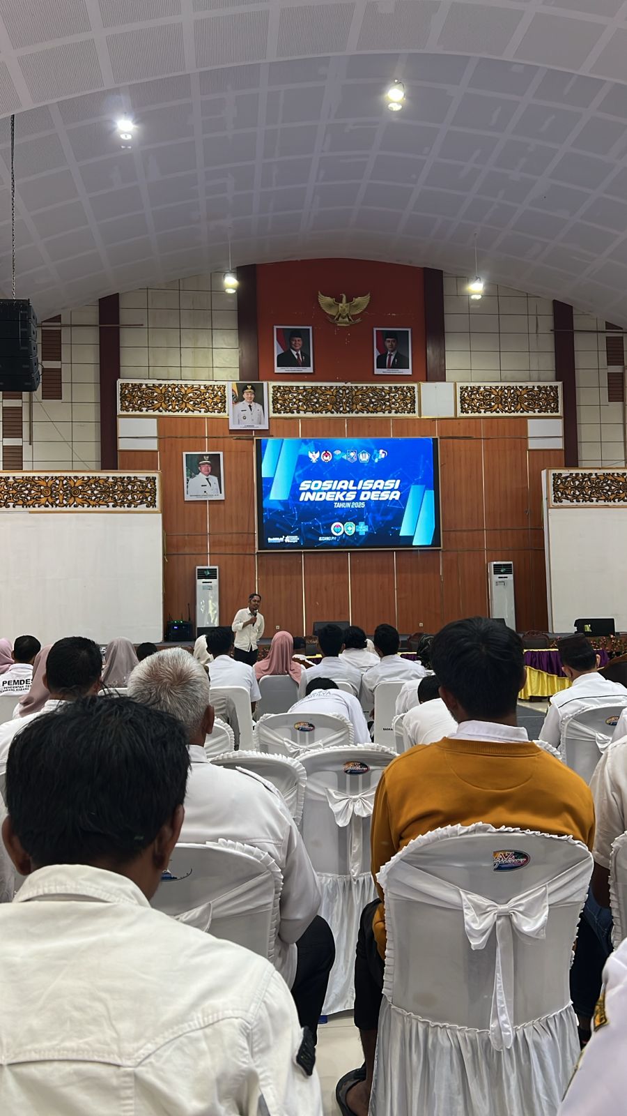 Kasi Pemerintahan Desa Candi Laras Mengikuti Acara Sosialisasi Indeks Desa Tahun 2025
