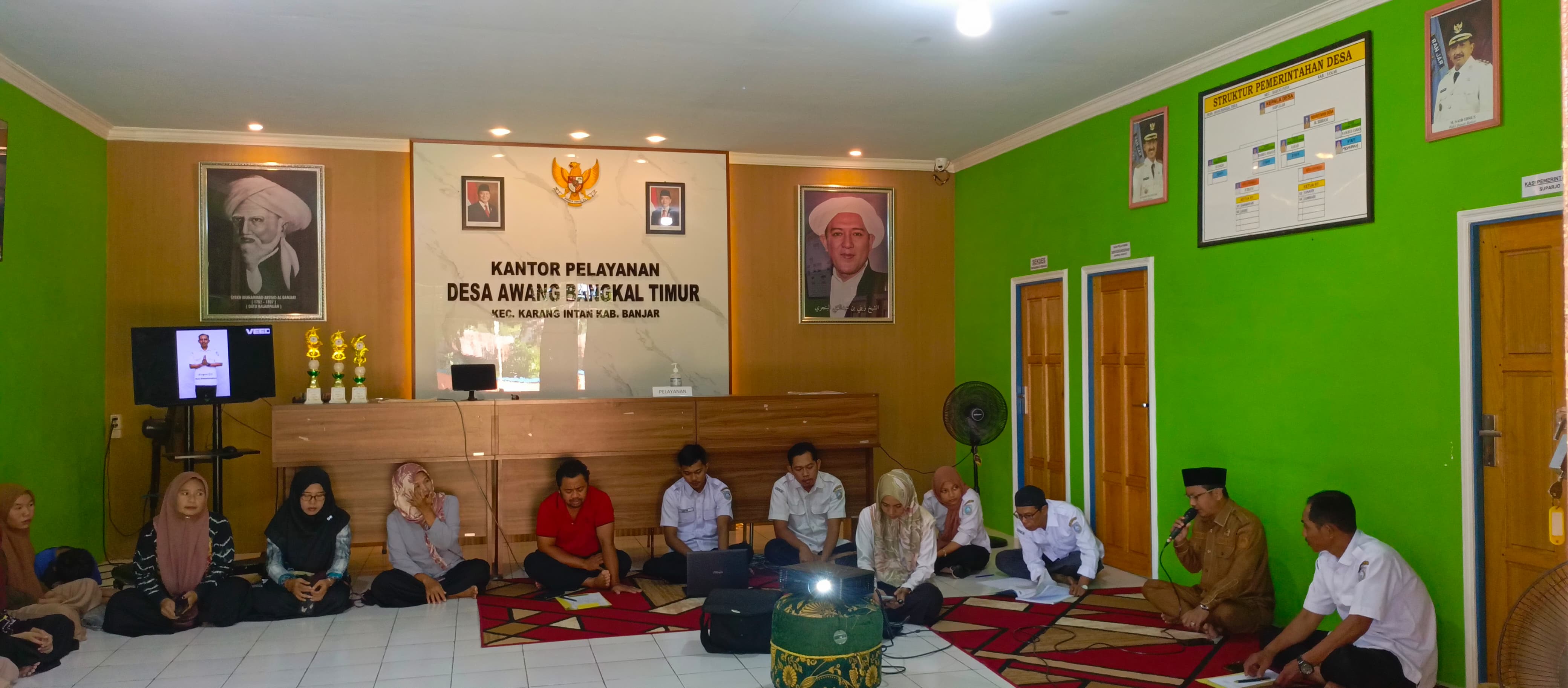 Musyawarah Desa Awang Bangkal Timur: Bersama Ciptakan Lingkungan Bersih Lewat Penanggulangan Sampah