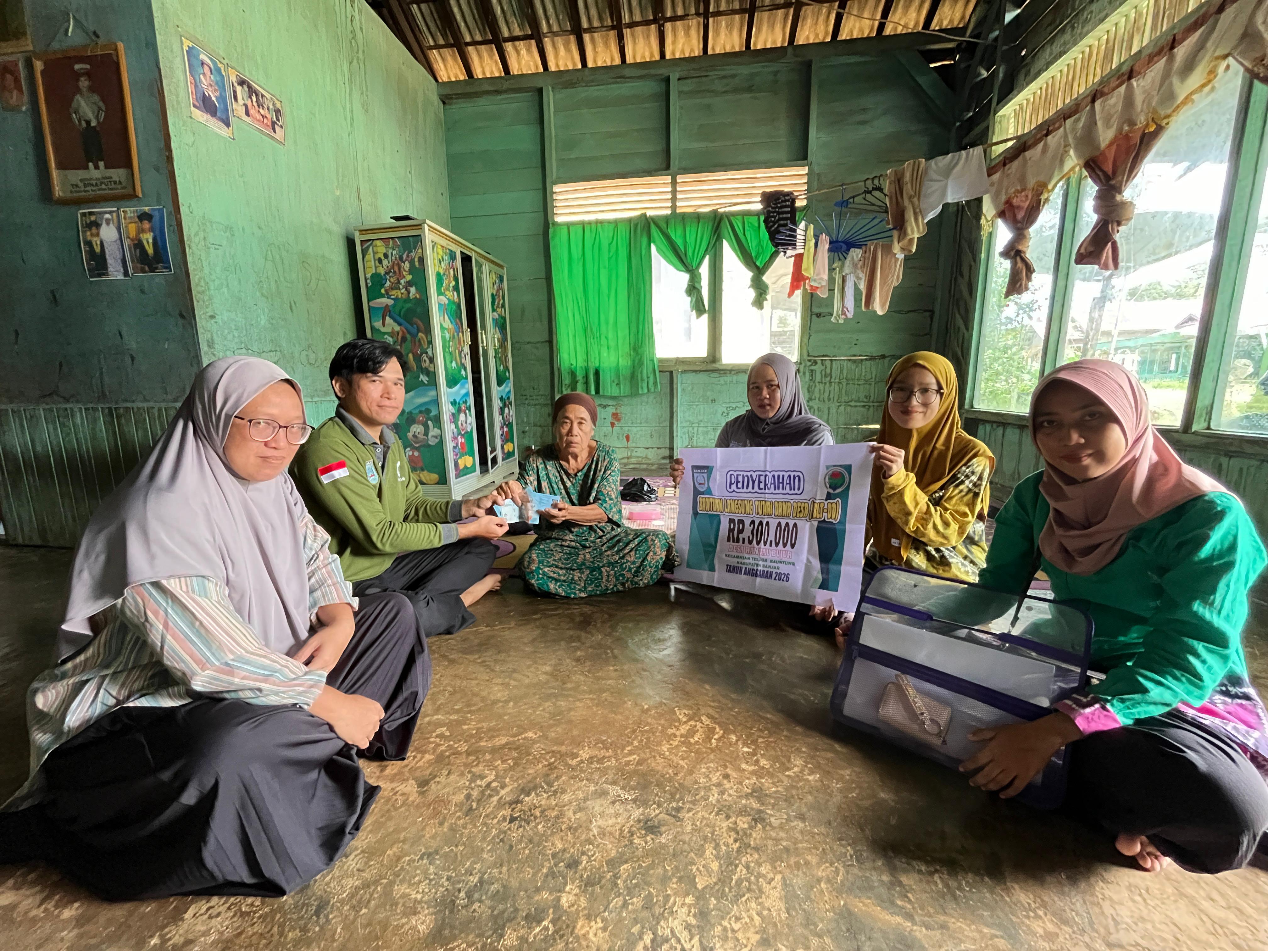 Penyerahan Bantuan Langsung Tunai (BLT-DD)
