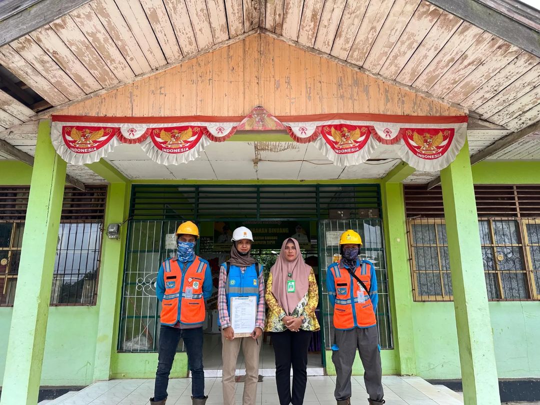 Kunjungan petugas PLN Binuang ke Kelurahan Binuang terkait persiapan Hari Raya Idul Adha 1445 H