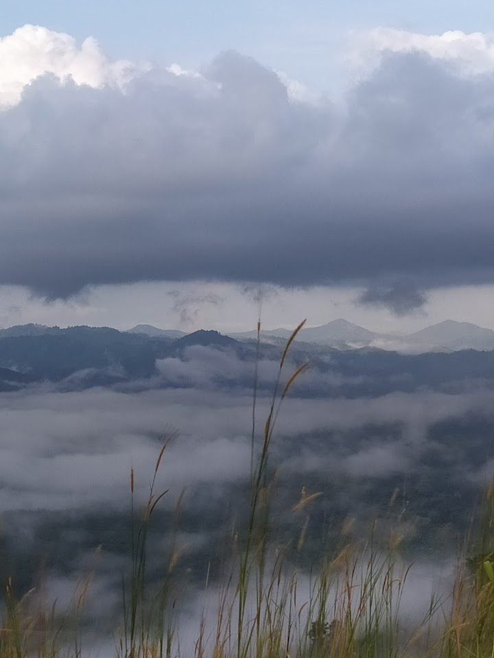 Wisata Gunung Bukit