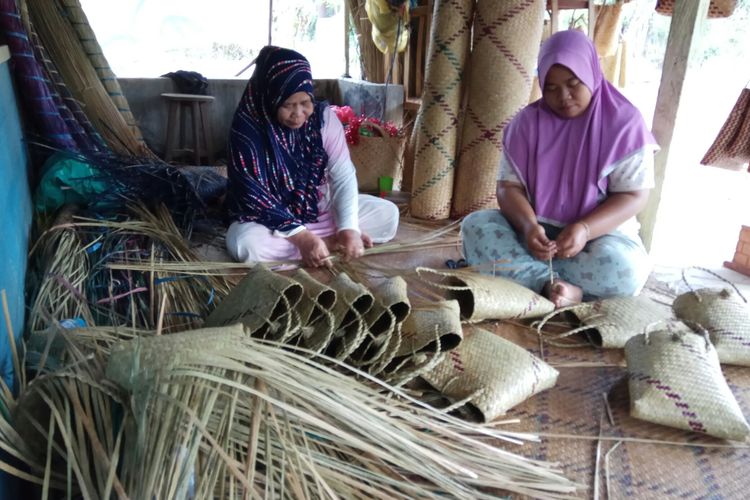 Anyaman Bakul 