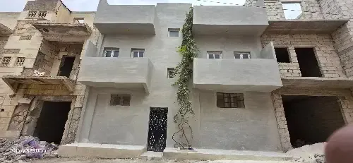 8BR Residential Building