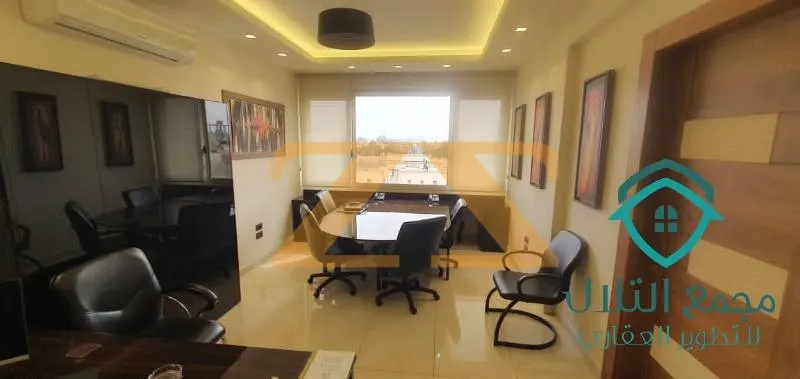 Commercial Office 100m² – photo 1