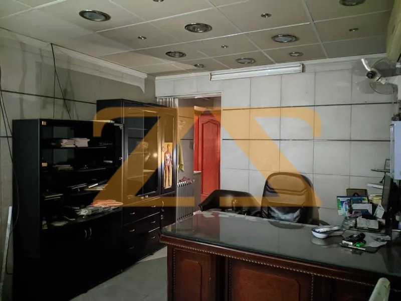 Commercial Building 151m² – photo 1