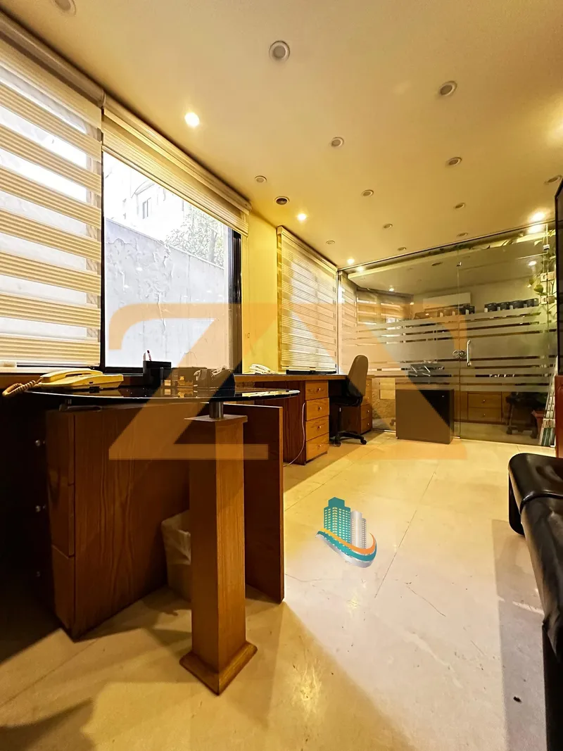 Commercial Office 0m² – photo 1