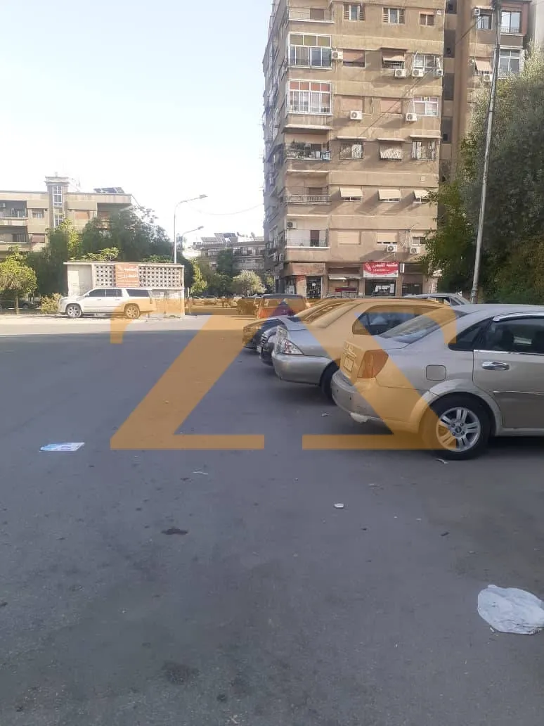 بناء تجاري 151 م² – photo 4