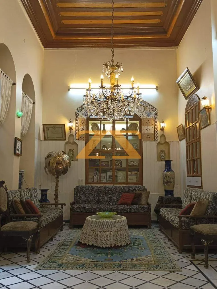 5BR Residential Building – photo 3