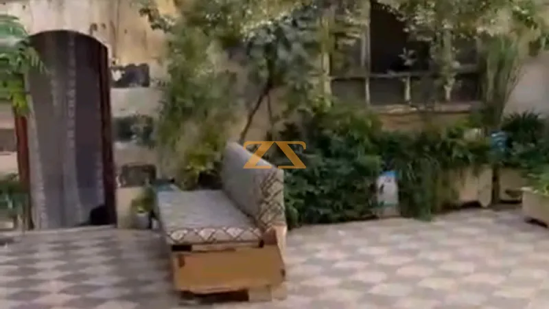 بناء سكني 5 غرف