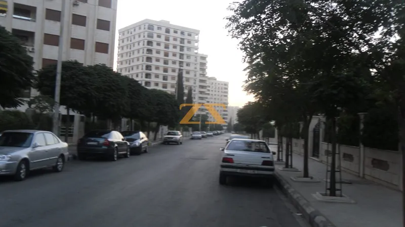 Commercial Shop 25m²