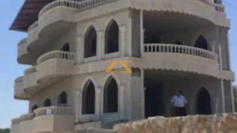 بناء سكني 5 غرف – photo 2