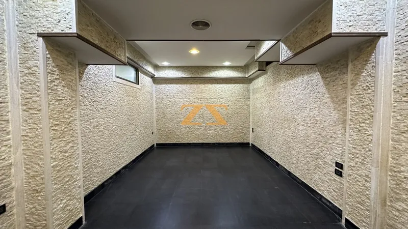 Commercial Office 260m² – photo 8