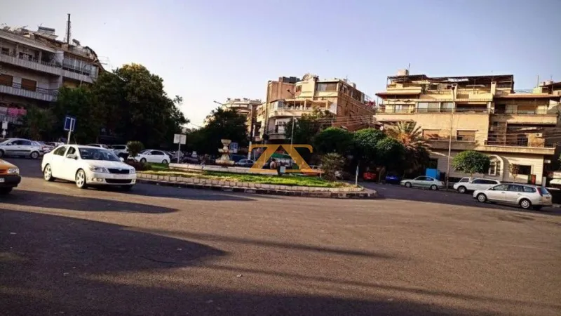 شقة سكنية 5 غرف