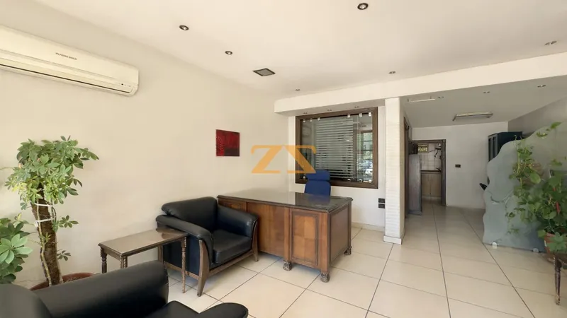 Commercial Office 0m² – photo 3