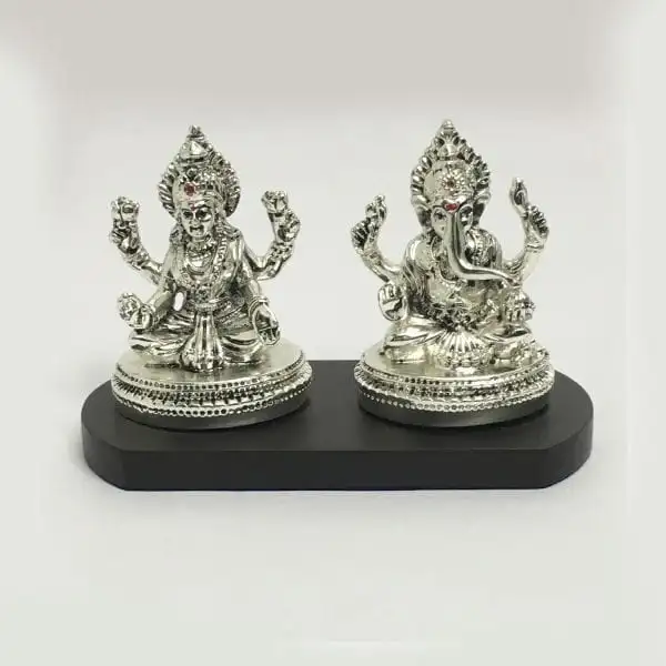 Silver Idols of Laxmi Maa and Ganpati Bappa