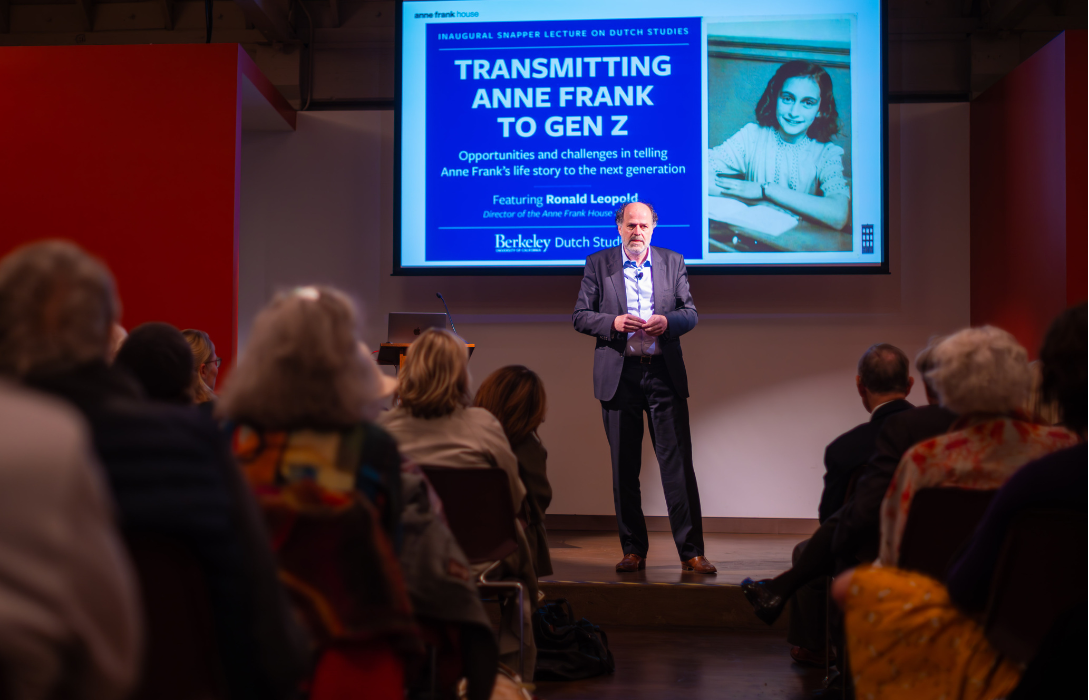 
                        Illustrative image for the The Prof. Johan Snapper Endowment for Dutch Studies page
                     