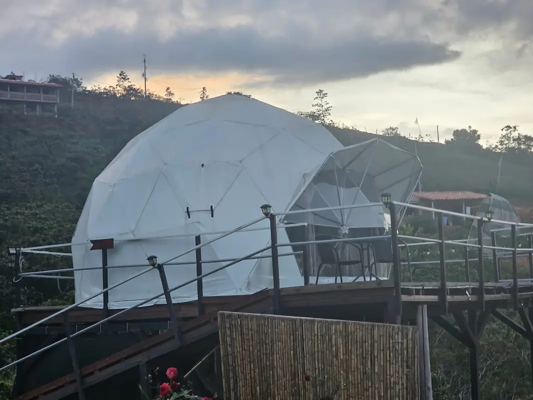 Glamping Domo Geodesico Valley 