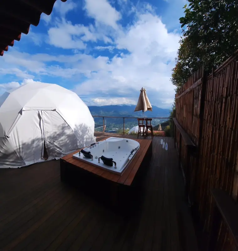 Glamping La Fortuna Domo 1