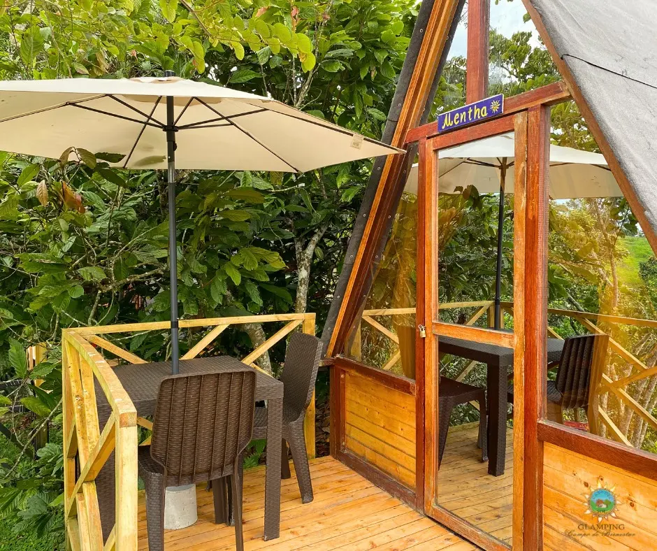 Glamping Cabaña alpina 1 (con Baño externo)