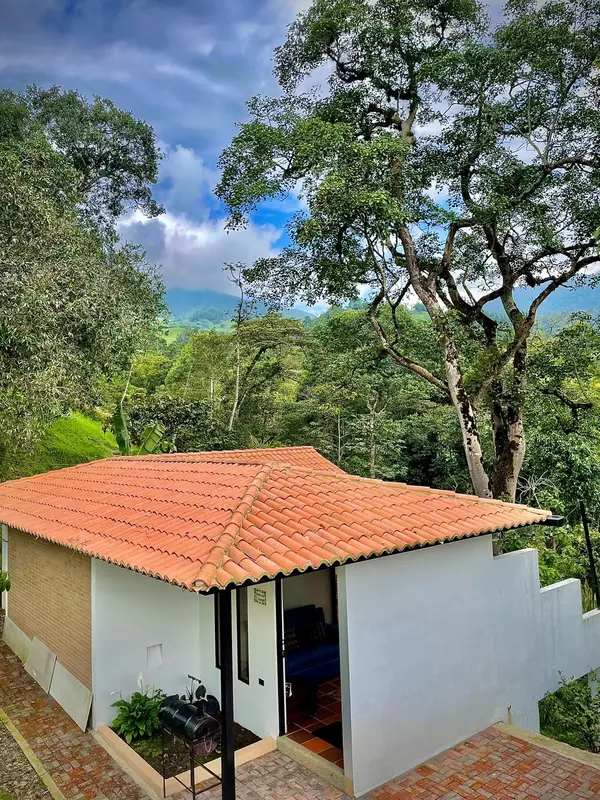 Glamping Gomalu Glamping