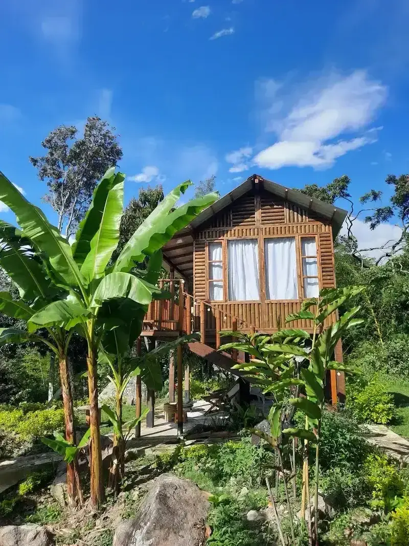 Glamping La Guarida eco-cabaña