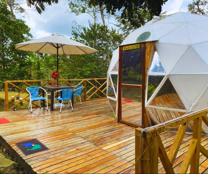 Glamping Domo Padre Sol