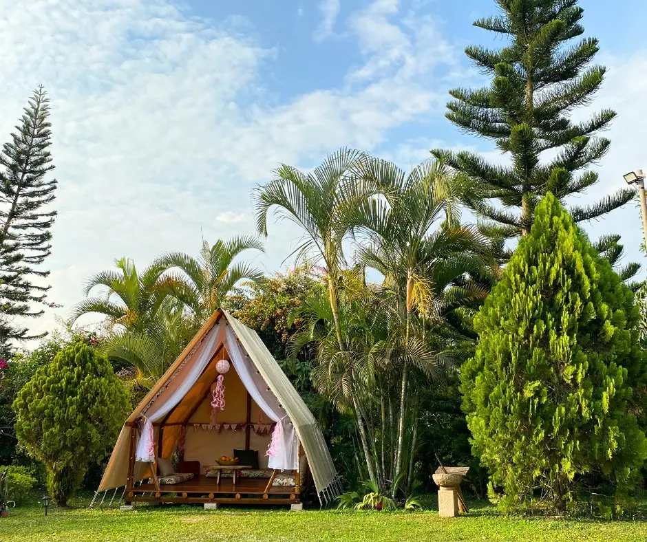 Glamping Cabaña alpina 1 (con Baño externo)
