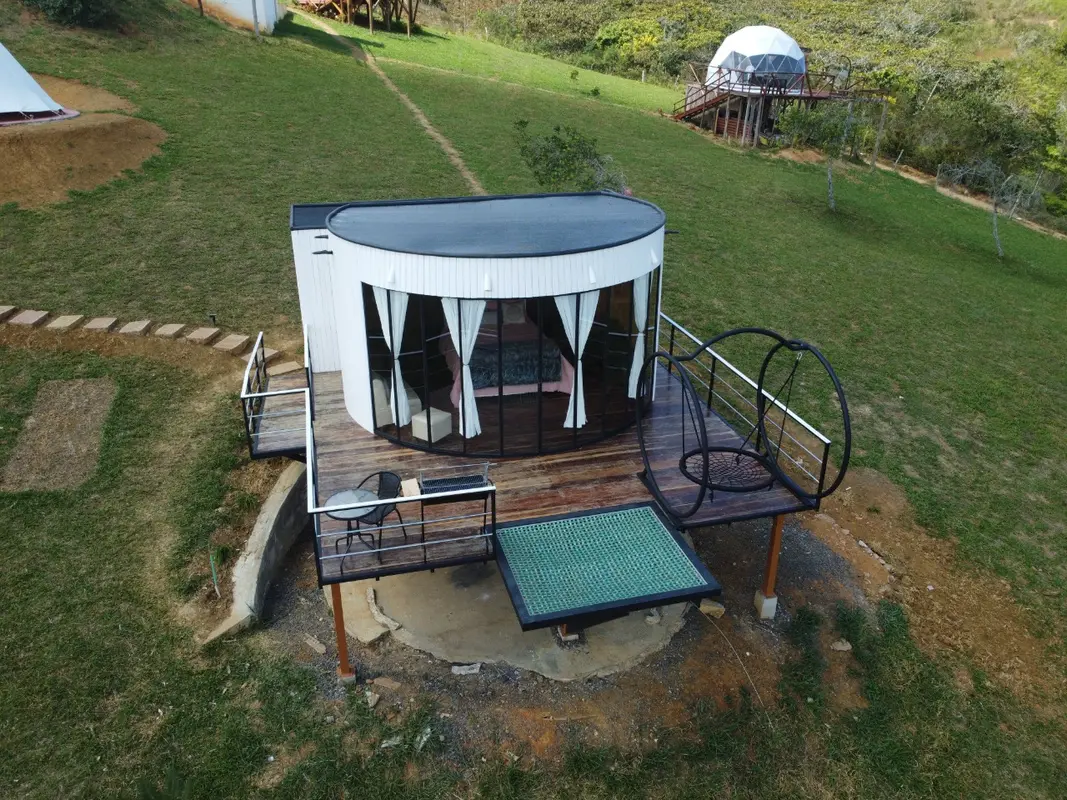 Glamping Lumipod Xtravagant