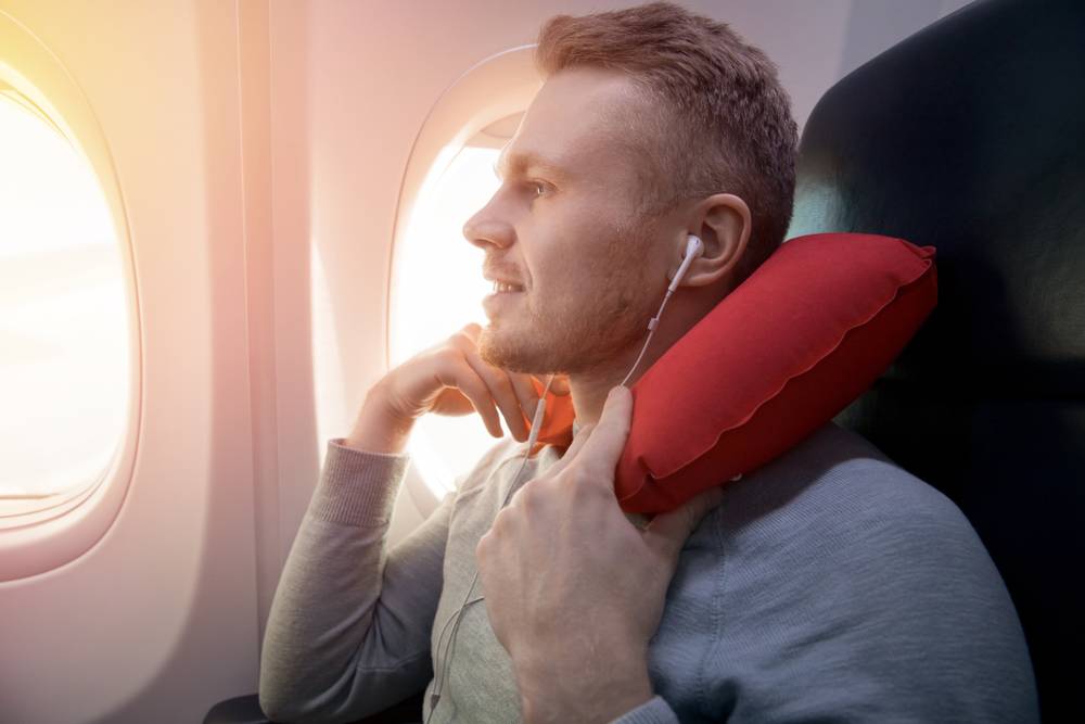 These Travel Pillows Fit Your Neck and Won’t Move While You Sleep. It’s a Must Have for Long Flights!!