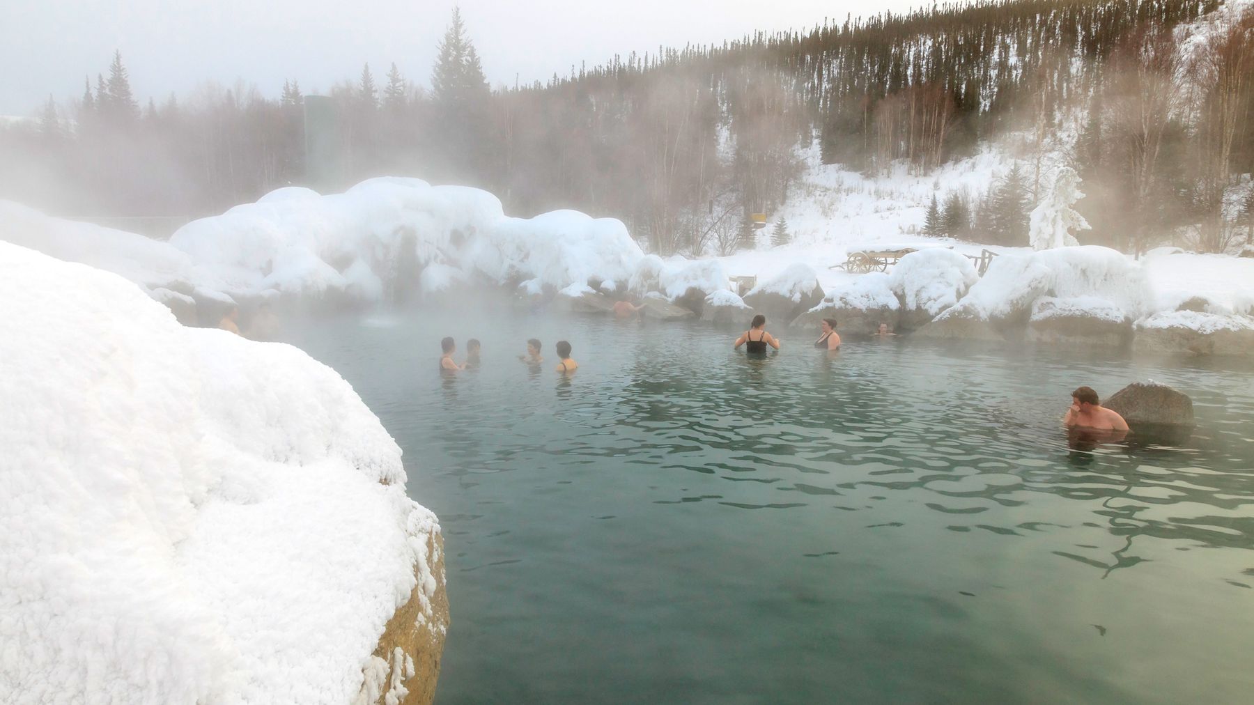 Experience the Most Scenic Hot Springs Destinations in the USA. The Perfect Place for an Unforgettable Getaway!