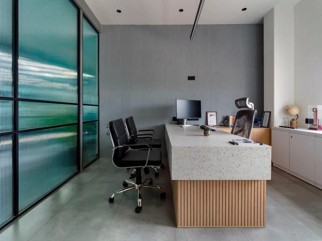 Delux Bearings Office — image 4