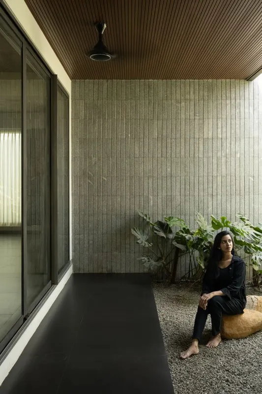 A Line House — image 6