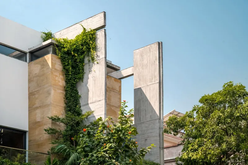 UP House — image 3