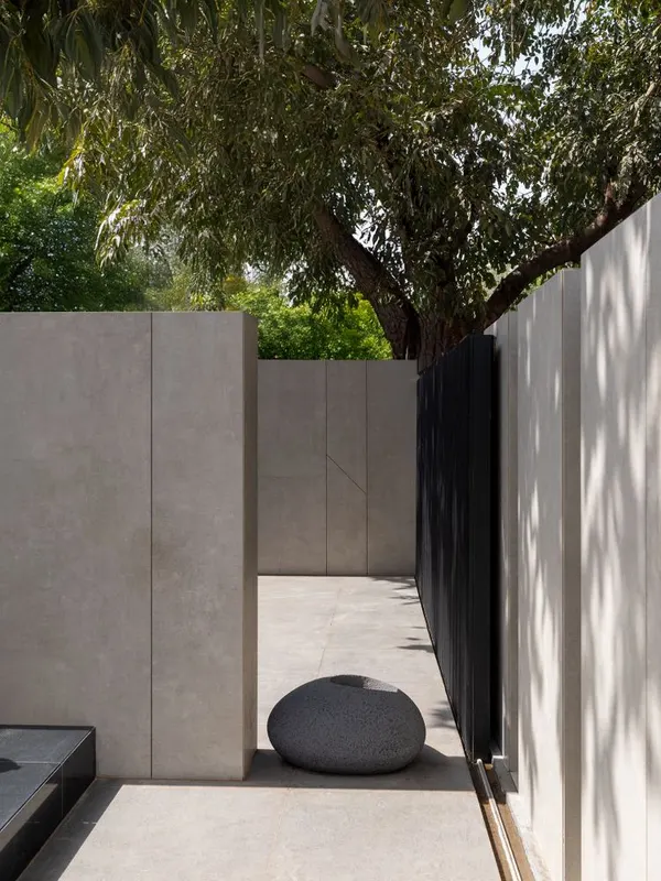 Manmeet Ahuja Design Studio — image 18