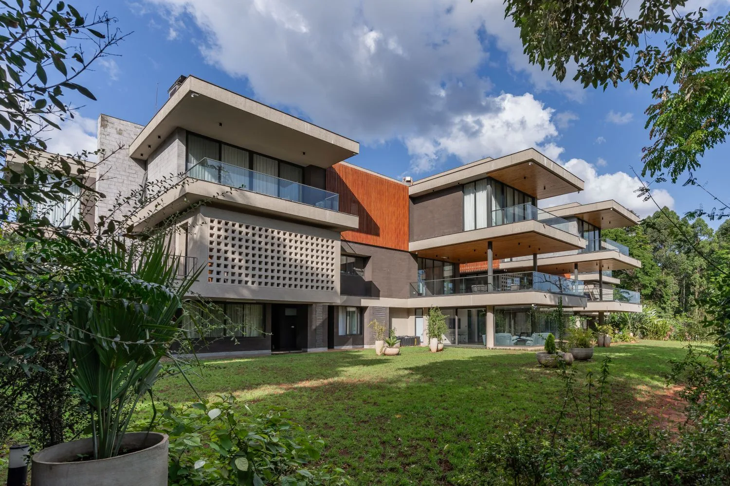 Green Abode — image 7